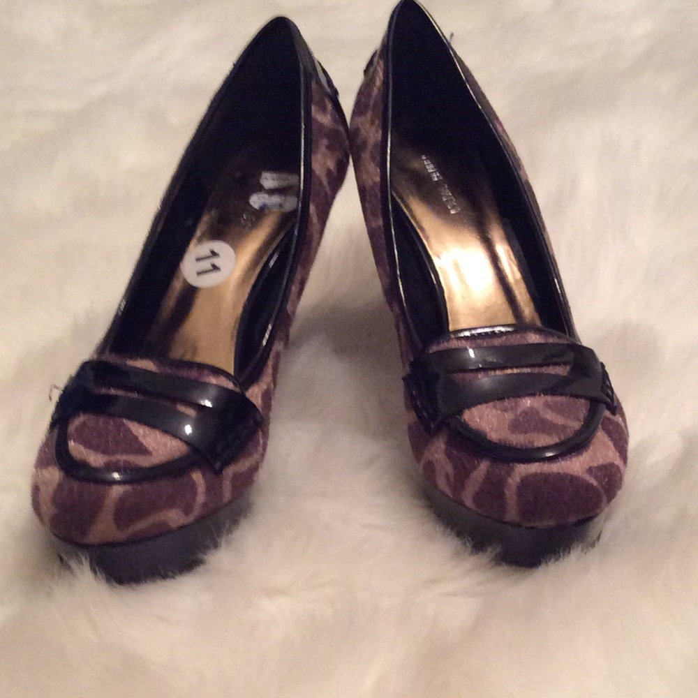 Platform Pumps - Picture 3 of 4